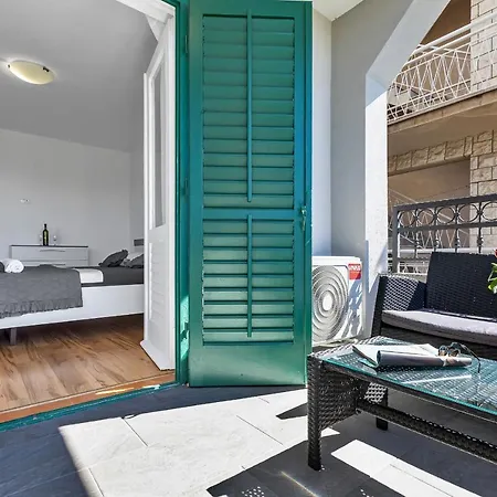 Apartment Ivo