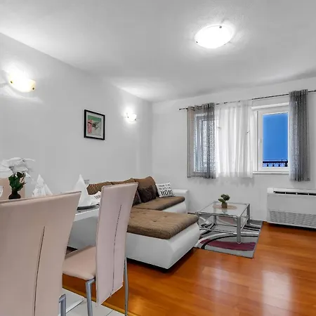 Ivo Appartement Makarska