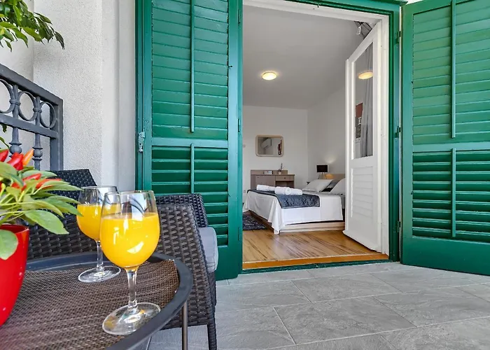 Apartment Ivo Makarska